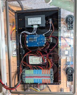 Armoire-Elec-bas_02.jpg