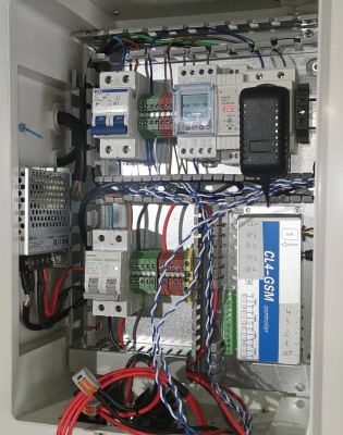 Armoire-Elec-bas_011.jpg
